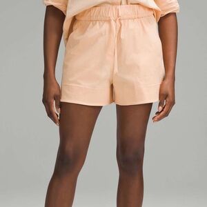 LULULEMON CINCHABLE WOVEN SHORTS